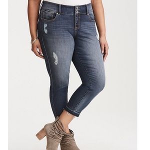 Torrid Stretch Cropped Jeggings Distressed Frayed
